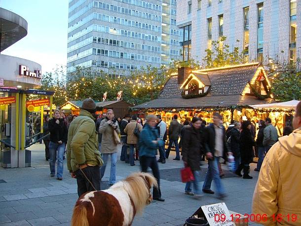 : Saturday :  9. December 2006
