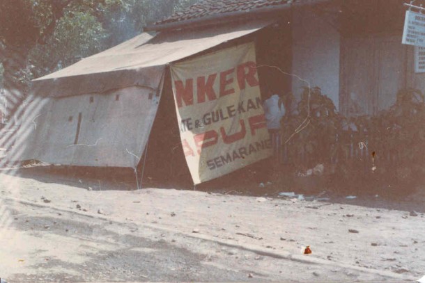 Sate dan gule kambing Kapuran, Semarang (1981) : Sunday :  8. March 1981