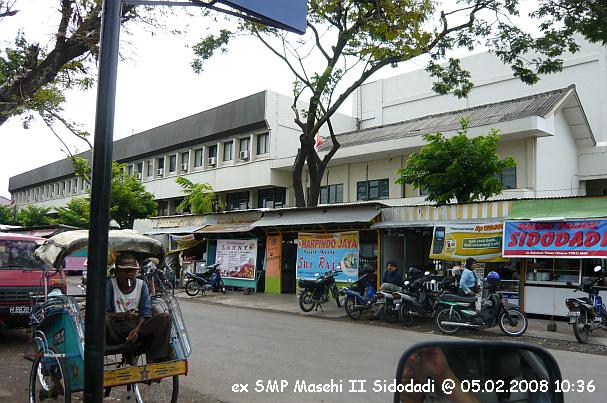 Mana Perkarangan Sekolah kita dahulu yang luas itu ? : Tuesday :  5. February 2008