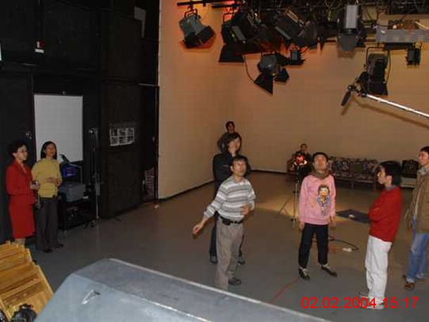  : Monday :  2. February 2004
