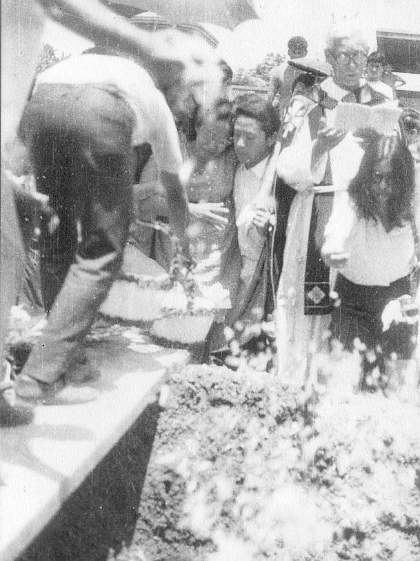 Mom & Klowor : Wednesday : 30. September 1970