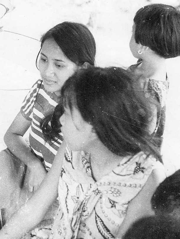 Cantik ... : Monday : 20. April 1970