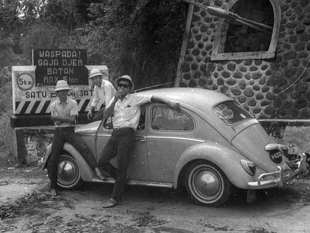 Jembatan Antik : Monday : 20. April 1970