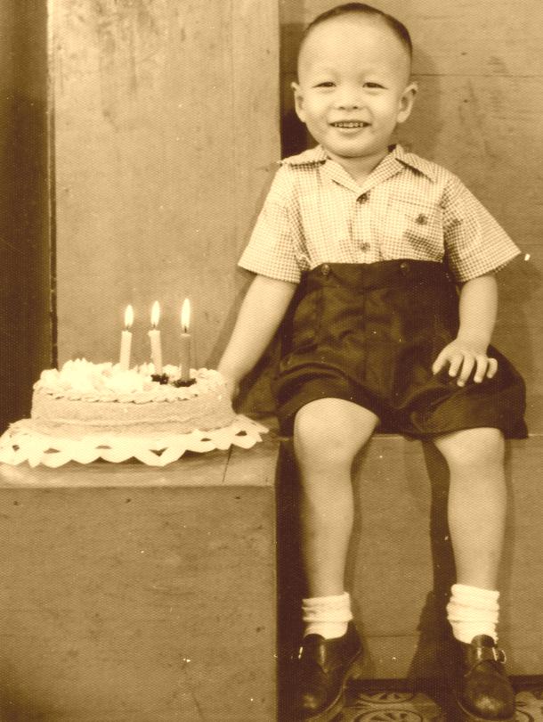 Umur 3 Tahun : Monday : 17. August 1953