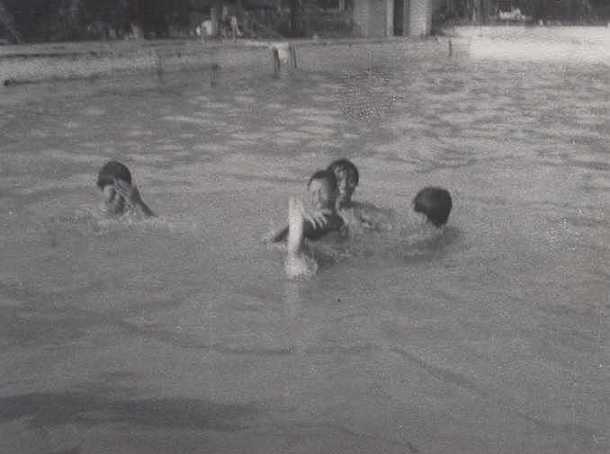 Pemandian sumber air alam Siwarak - Ungaran : Friday :  2. January 1970
