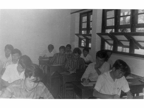 Kelas 3D 1969 Kollege Loyola : Friday :  2. January 1970