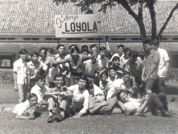 Kelas 3D 1969 Kollege Loyola : Friday :  2. January 1970