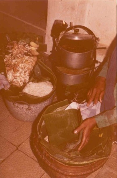 Sego ayam di Jalan Kemuning (1981) : Sunday :  8. March 1981