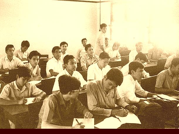 Kelas 3C 1969 Kollege Loyola, Jalan Karanganyar 37, Semarang : Thursday : 01. January 1970