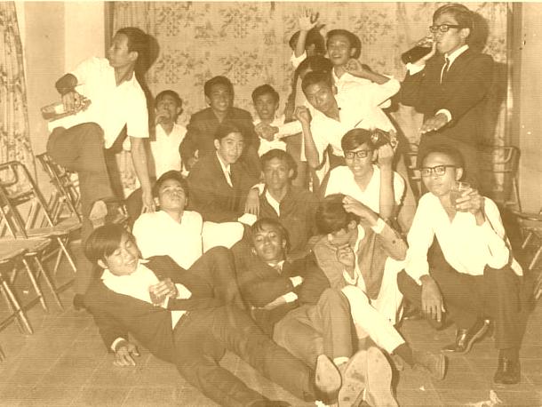 Pesta 3D Loyola-69 di rumah PBH Jalan Serodja 11a, Semarang : Thursday : 01. January 1970