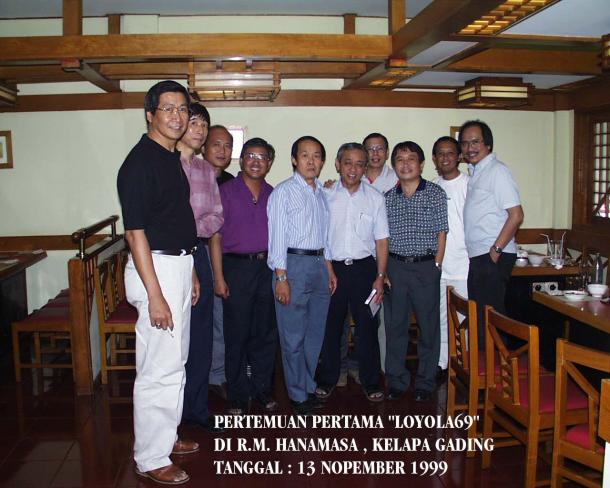 Pertemuan pertama Loyola-69 di Rumah Makan Hanamasa, Kelapa Gading, Jakarta : Saturday : 13. November 1999