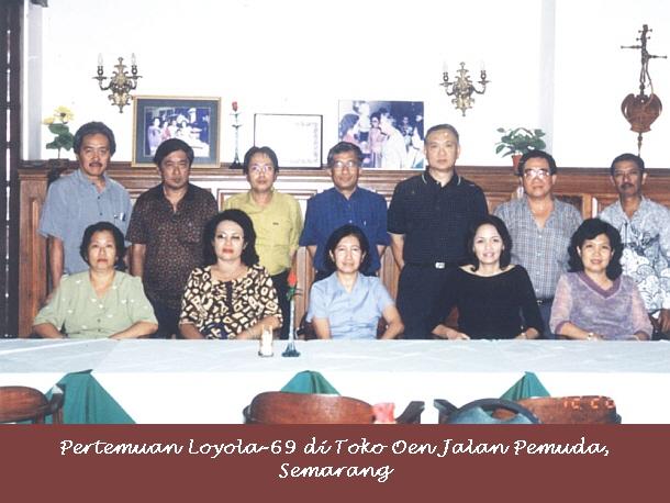 Loyola-69 di Toko Oen - 26 Desember 2003 : Friday : 26. December 2003