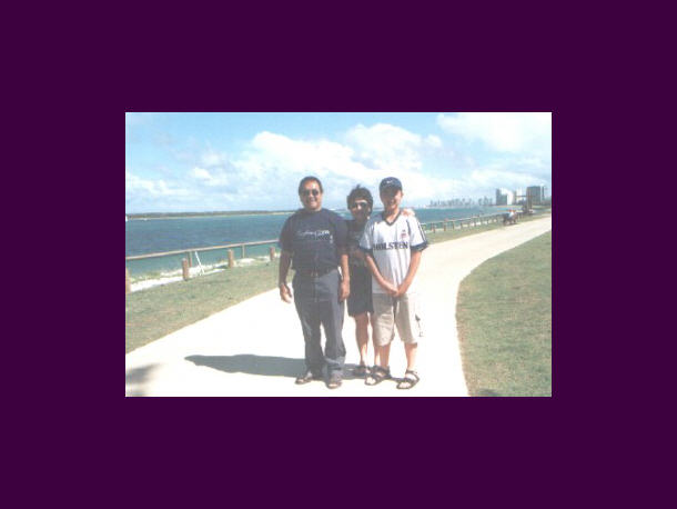 Australia - Gold Coast : Friday : 27. December 2002