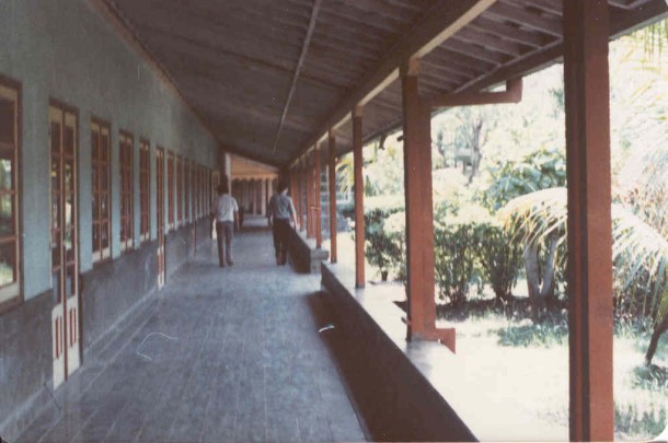 Kollege Loyola, Jalan Karanganyar 37, Semarang (1981) : Sunday : 08. March 1981