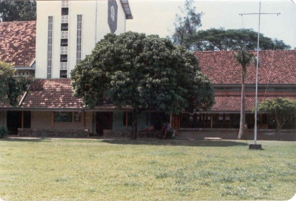 Kollege Loyola, Jalan Karanganyar 37, Semarang (1981) : Sunday : 08. March 1981