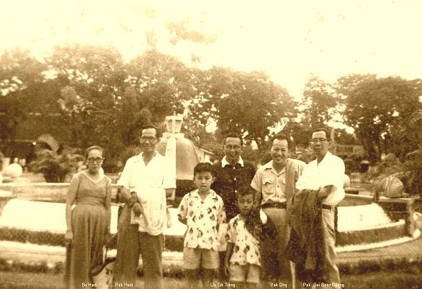 Para Guru SMP Masehi II Sidodadi : Saturday :  6. June 1959